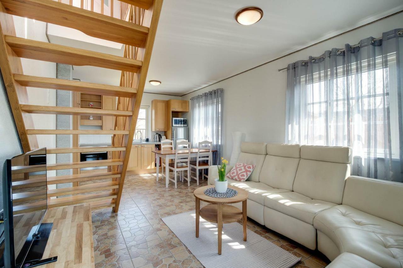 Kasekese Holiday Home With Sauna And Garden Kuressaare Exterior photo